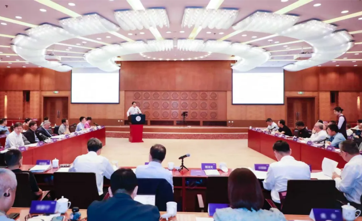 ku娱乐科技承办的“构建韧性中国：‘十五五’应急体系战略前瞻”研讨会在清华大学成功举办