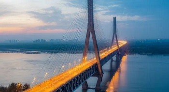 桥梁“听诊器” | ku娱乐科技：创新科技产品助力桥梁安全运行